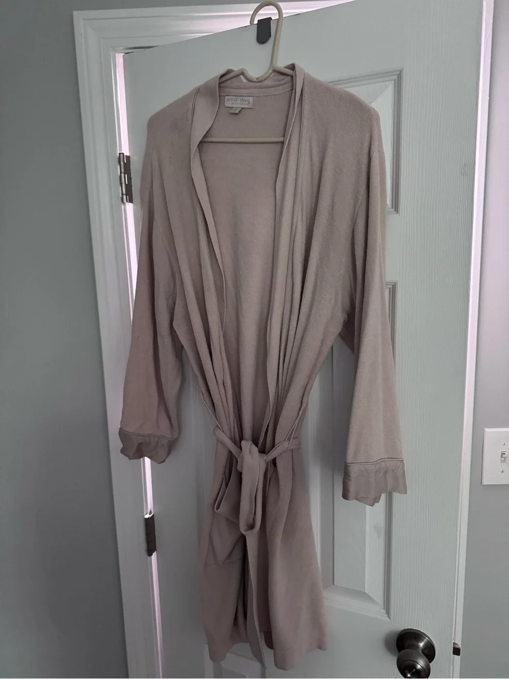 Barefoot Dreams Robe - Picture 1 of 2